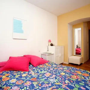 Piso Céntrico Con Patio Bilbao